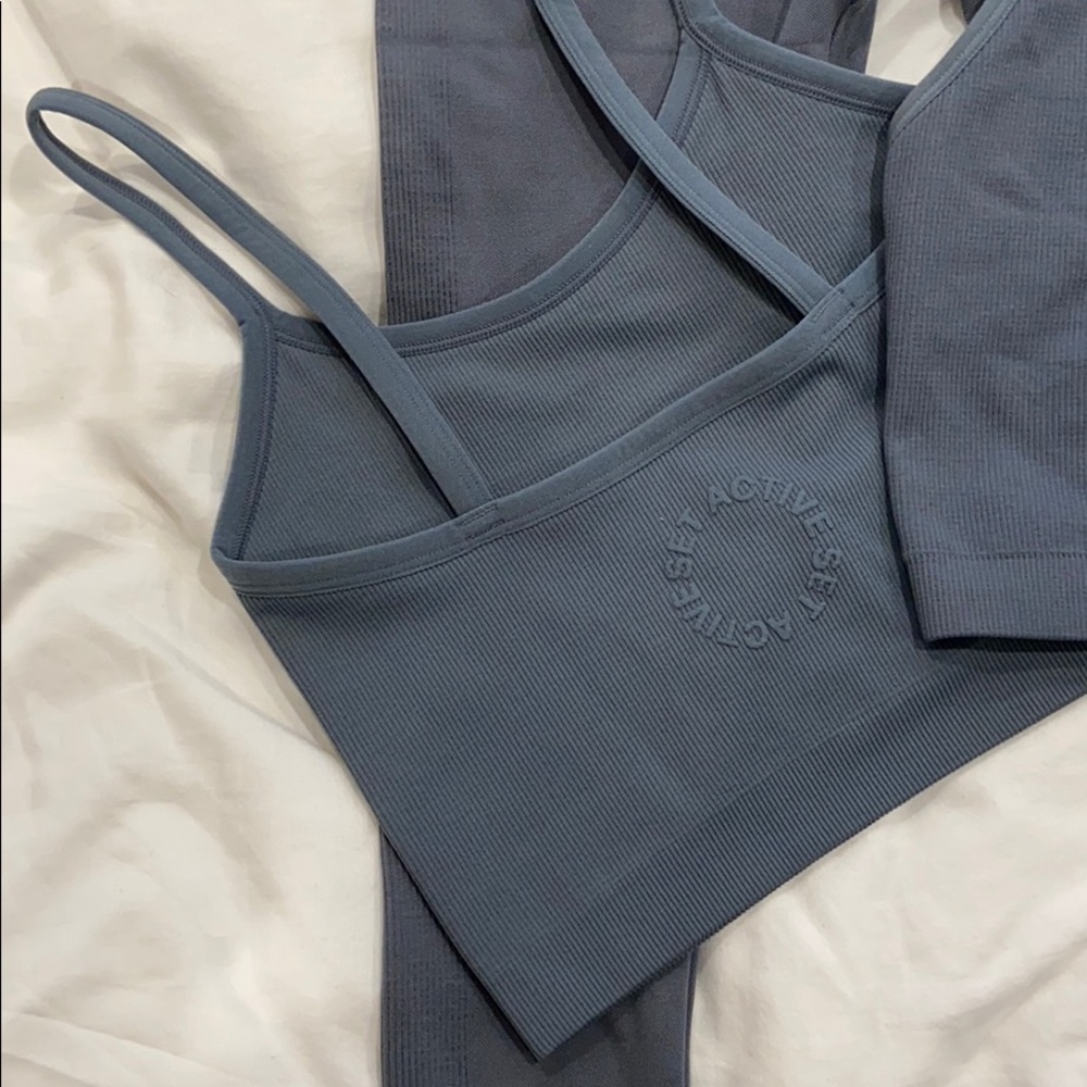 Matching Set Leggings & Crop